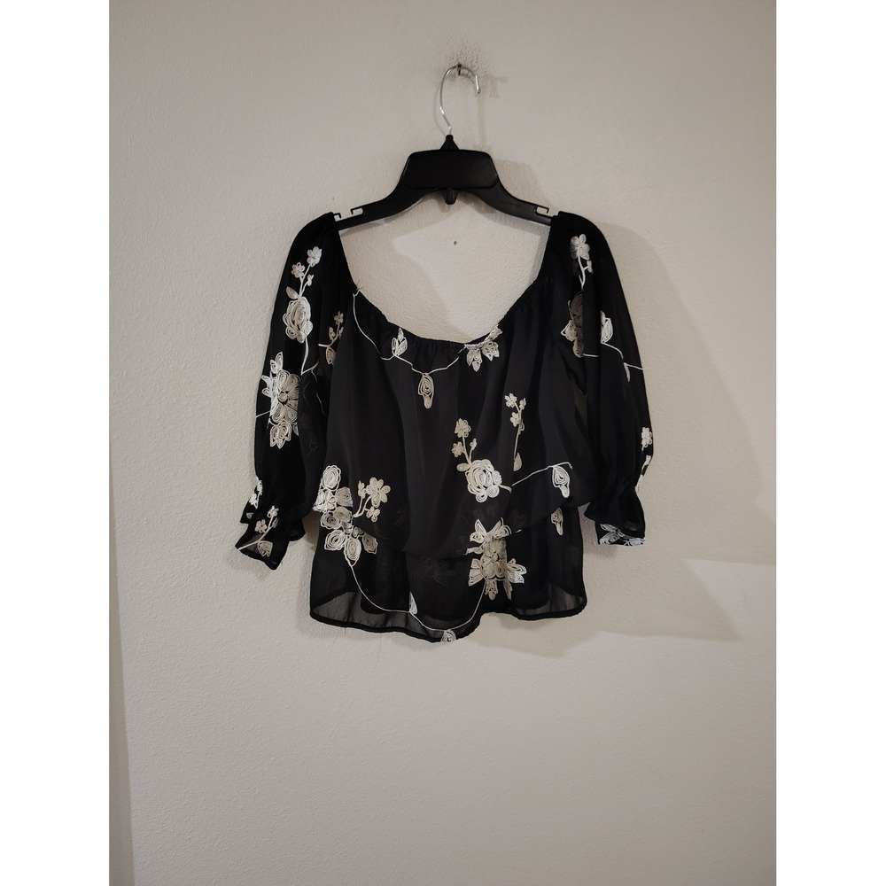 B. Original by Shoe Fly Black Floral Embroidered Off Shoulder Ruffle Blouse L